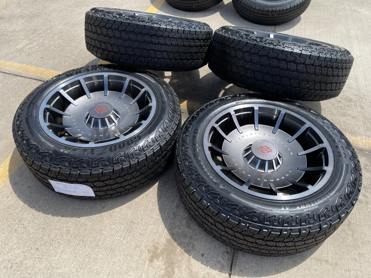 22" 22x10 Chevy Silverado Tahoe Suburban HARLEY DAVIDSON OEM wheels rims NEW 35"