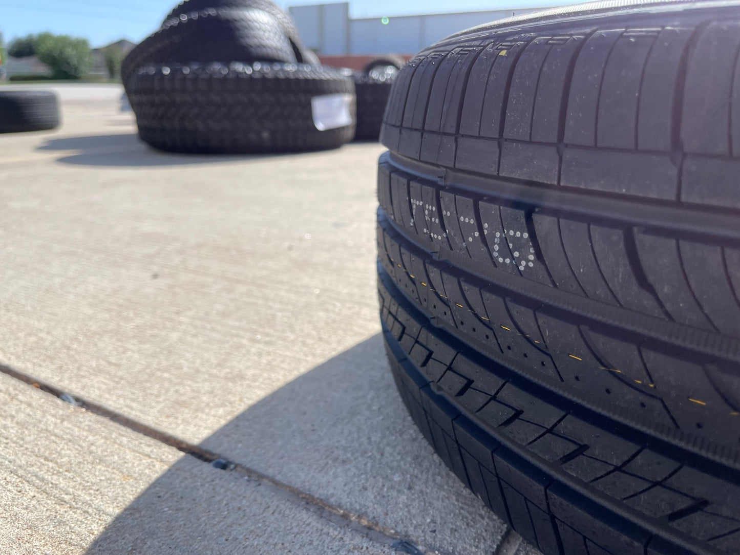 (1) 225/45/18 Geotour A/S tire single 95W XL P225/45R18 NEW