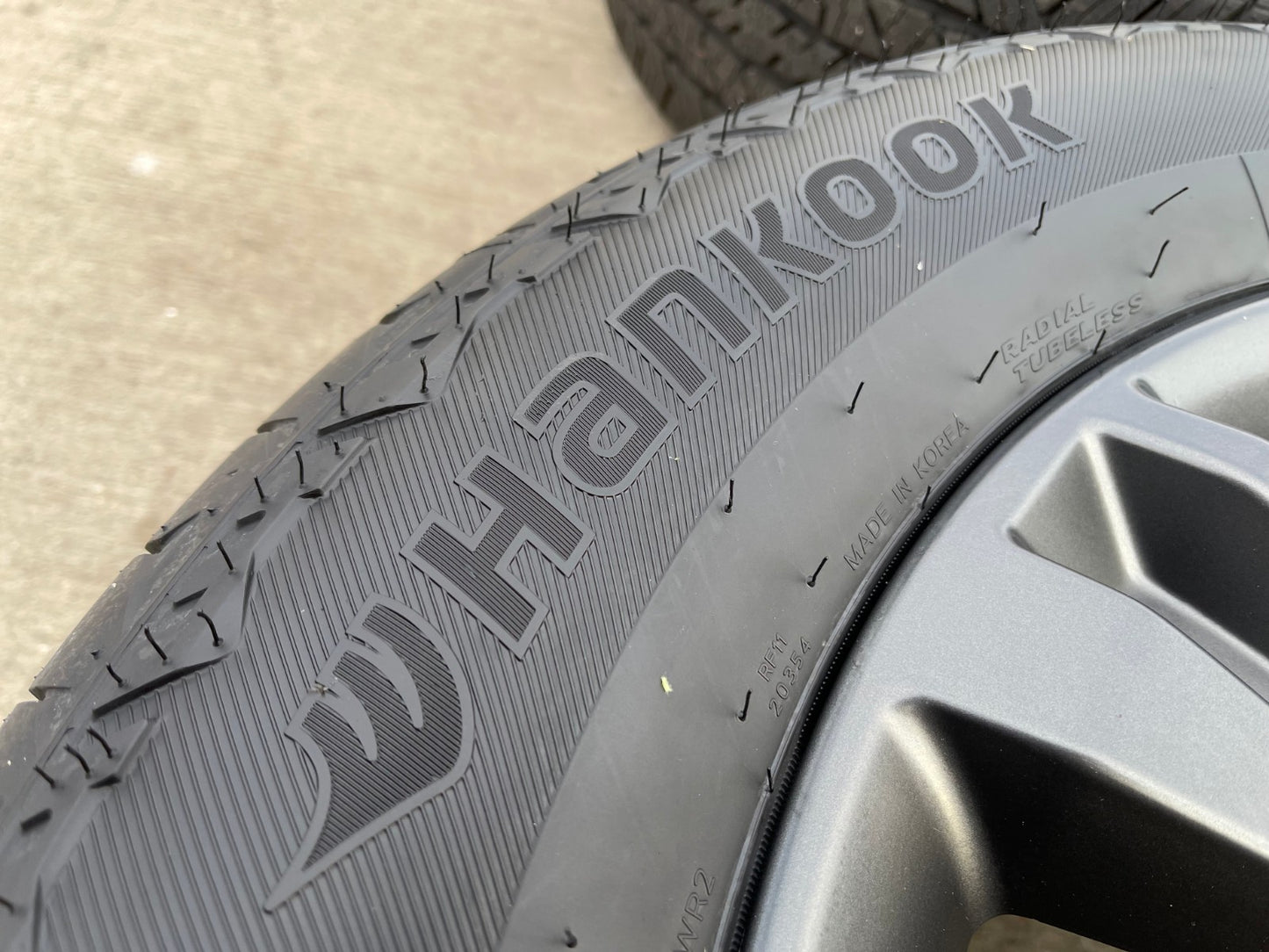 20" Ford F-150 FX-4 PLATINUM OEM rims wheels 10344 Expedition HANKOOK A/T2