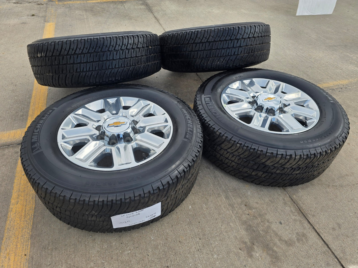 20" Chevy Silverado High Country LTZ 2500 3500 OEM 14124 wheels rims MICHELIN