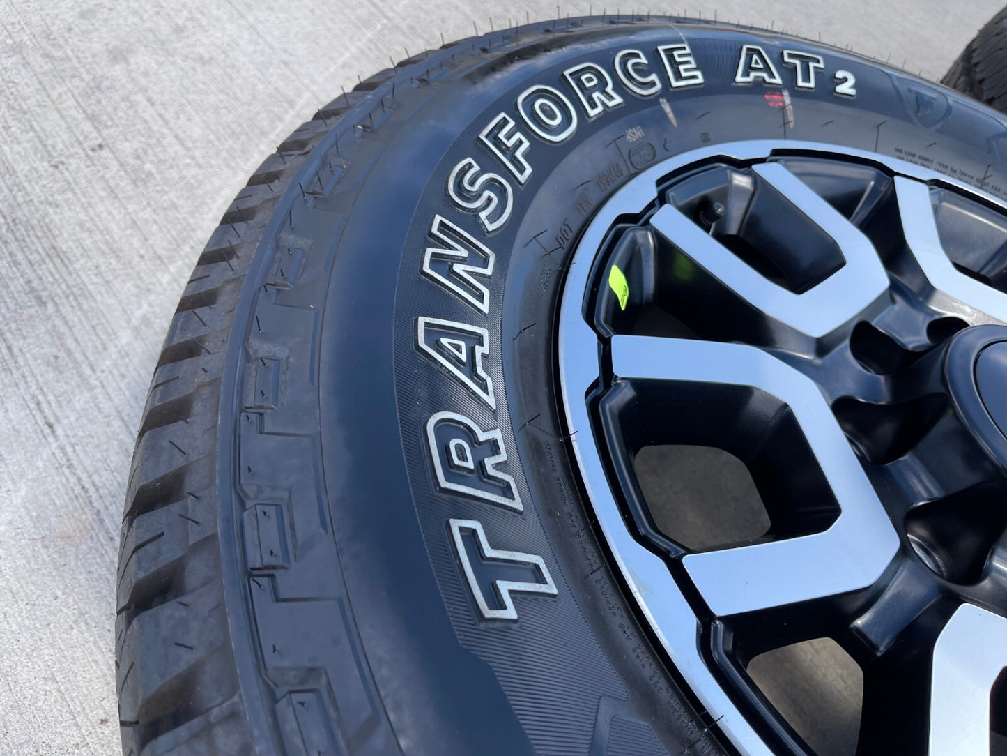 18" Ram 2500 3500 LARAMIE OEM wheels rims 2694 tires FIRESTONE A/T2 NEW 2026