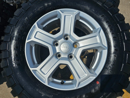 17" Jeep Gladiator Wrangler Rubicon OEM wheels rims 9216 BFG