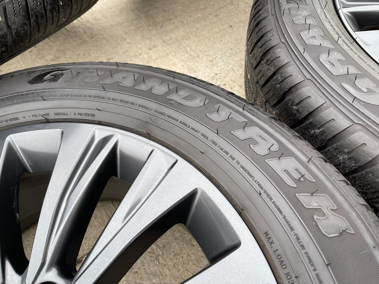 19" Lexus GX460 GX470 Tacoma 4Runner OEM 74388 wheels rims tires DUNLOP