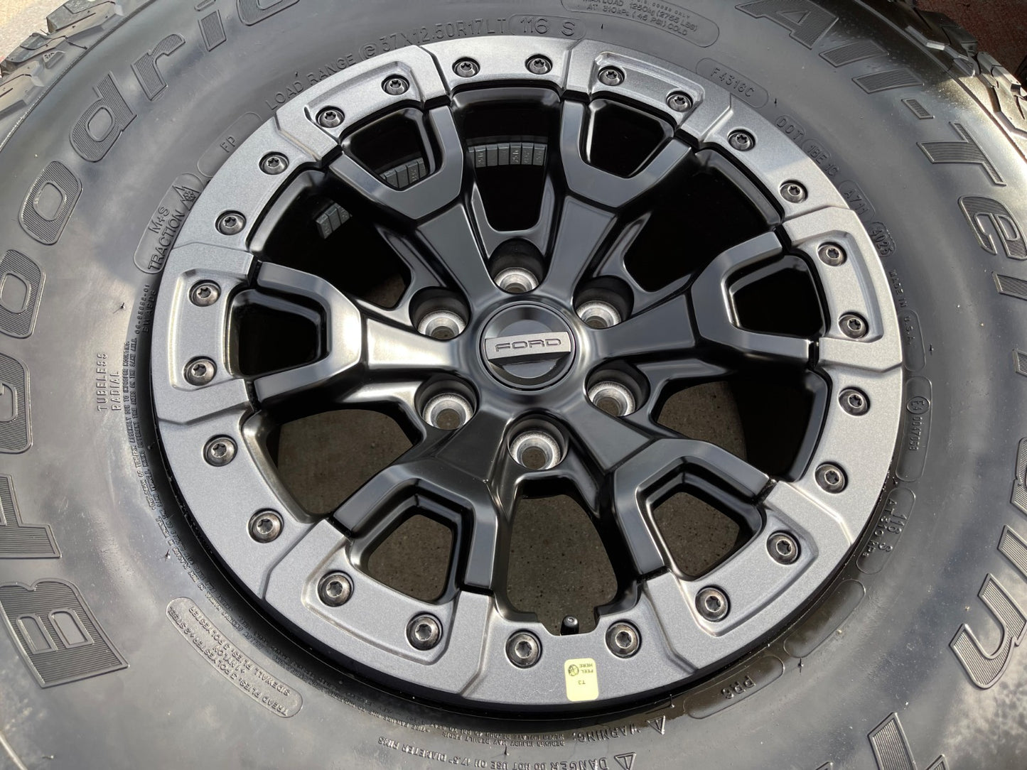 17" Ford F-150 Raptor Bronco R OEM BEADLOCK 51222 rims wheels 2025 2026 NEW 37"