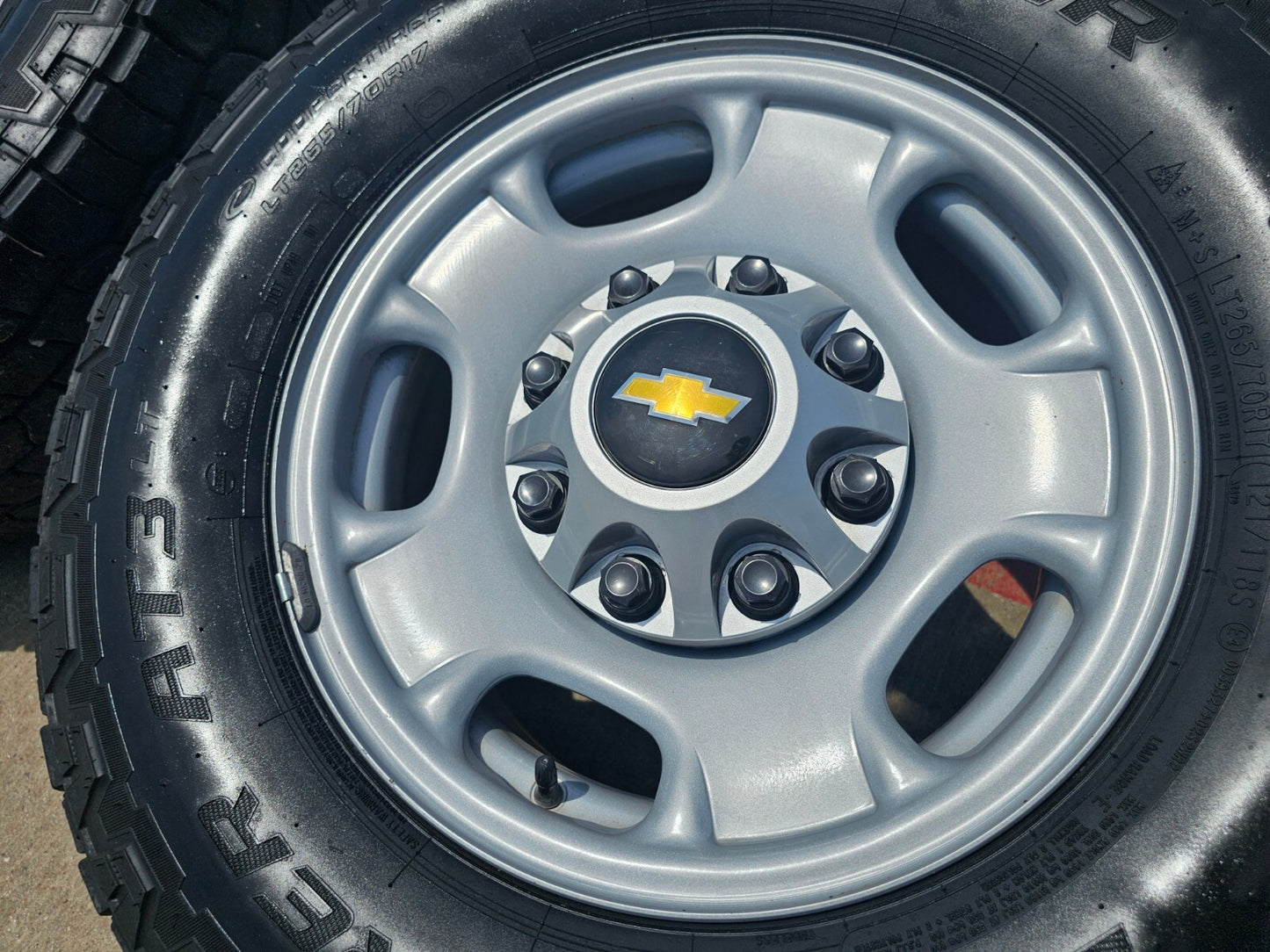 17" Chevy Silverado GMC Sierra 2500 3500 OEM 8095 wheels COOPER A/T3