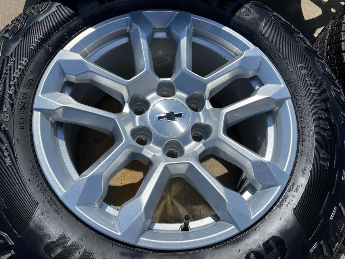 18" Chevy Silverado Suburban Tahoe OEM 14091 wheels rims GMC SET GOODYEAR A/T