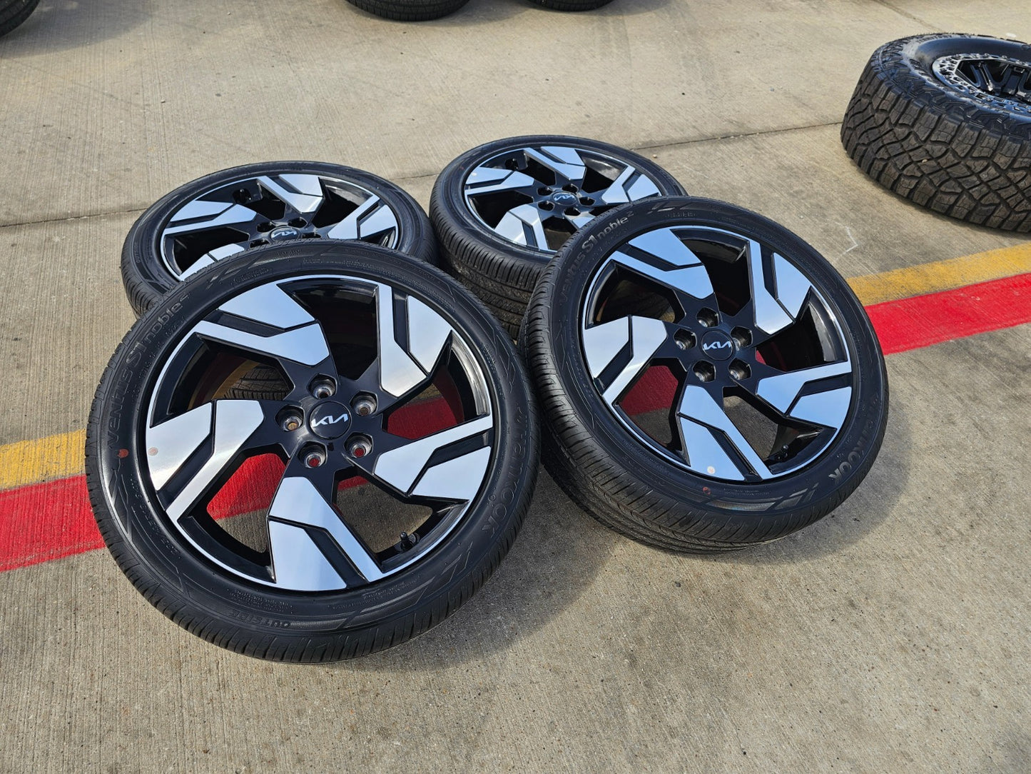 18" Kia K4 K5 Soul Seltos OEM 70776 wheels rims Stinger Forte 2025 2026 NEW