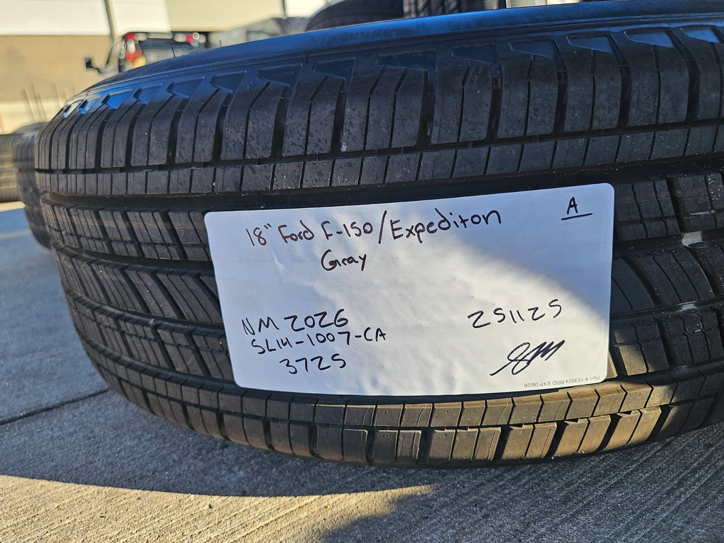 18" Ford Expedition F-150 TREMOR OEM rims wheels 2025 2026 NEW MICHELIN