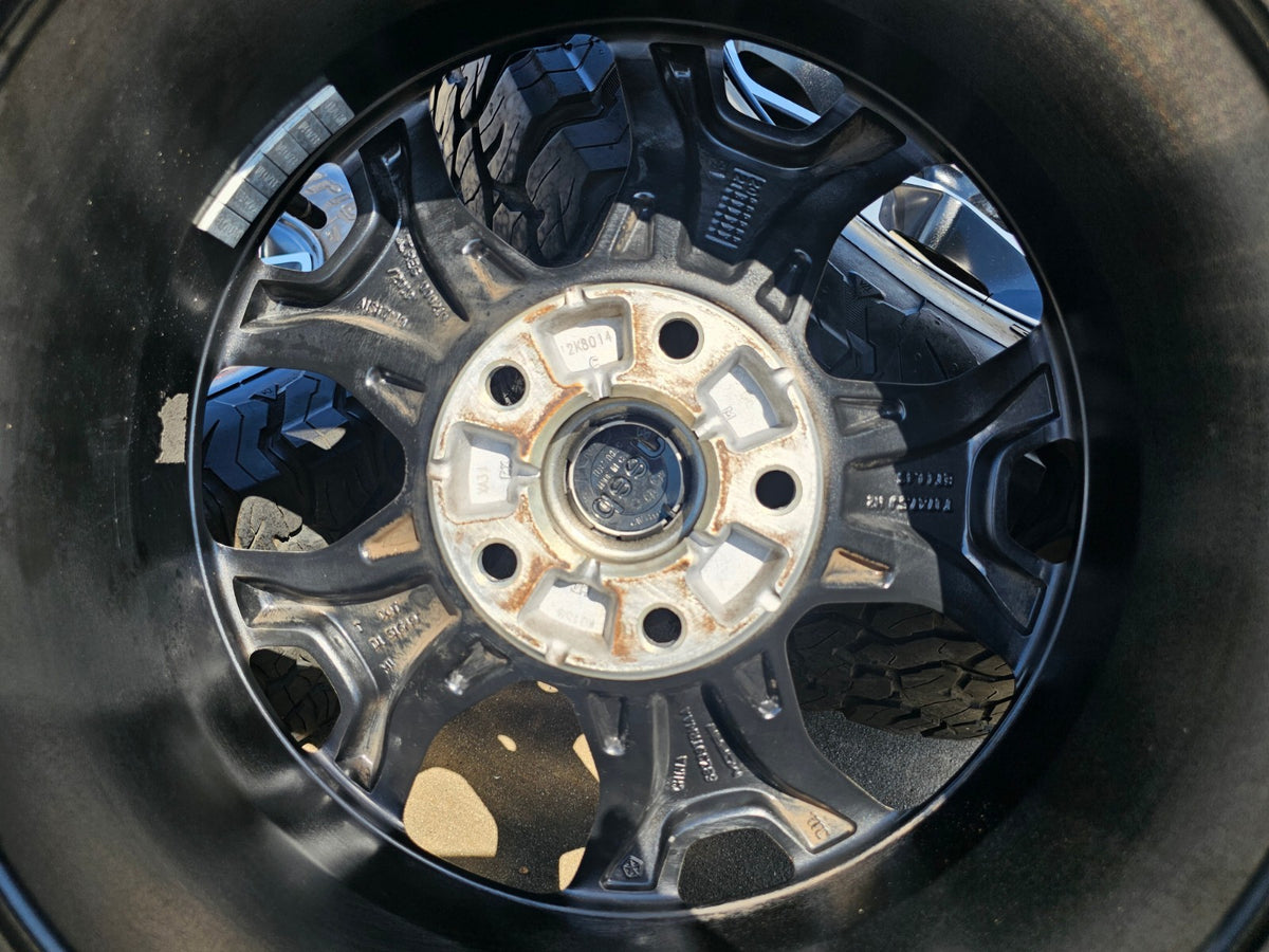 17" Jeep Wrangler Rubicon OEM 9218 wheels rims Gladiator BFG KO2 A/T SET