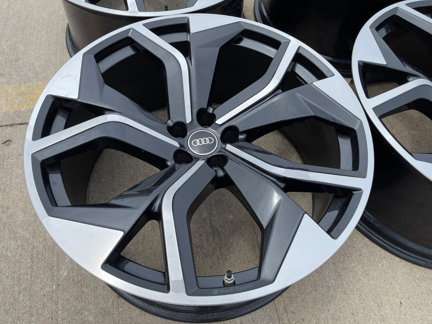 23" Audi RSQ8 OEM wheels rims SQ7 Q7 SQ8 Q8 RSQ7 2021 2022 2023 2024 2025 2026