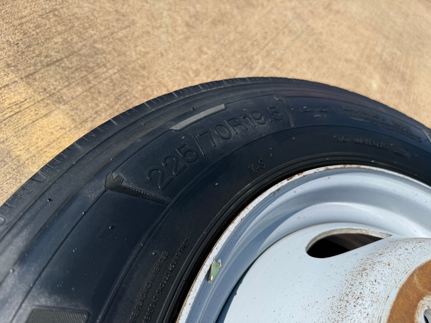 19.5" Ford F-450 Dually F-550 rim RAM 4500 OEM 10x225 spare