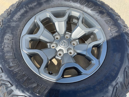 18" Dodge Ram 1500 TRX RHO Gray OEM 66002 wheel rim TERRITORY A/T 35"