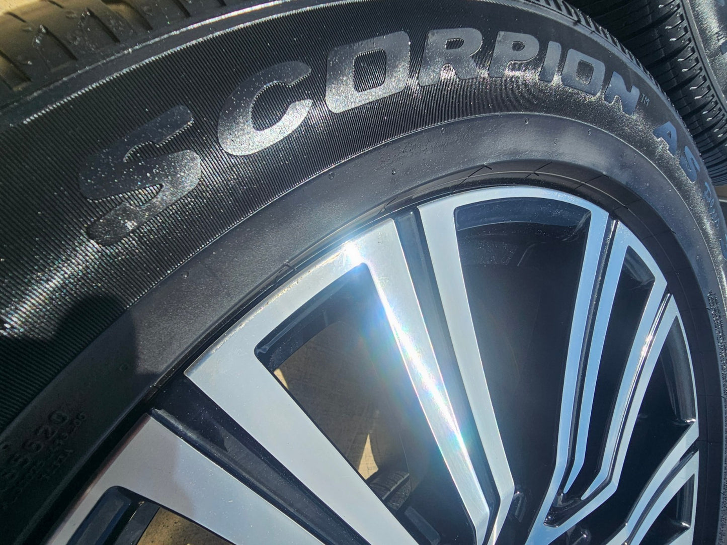 22" Lexus LX600 GX550 OEM wheels rims 74402 Toyota Tundra Sequoia SET PIRELLI