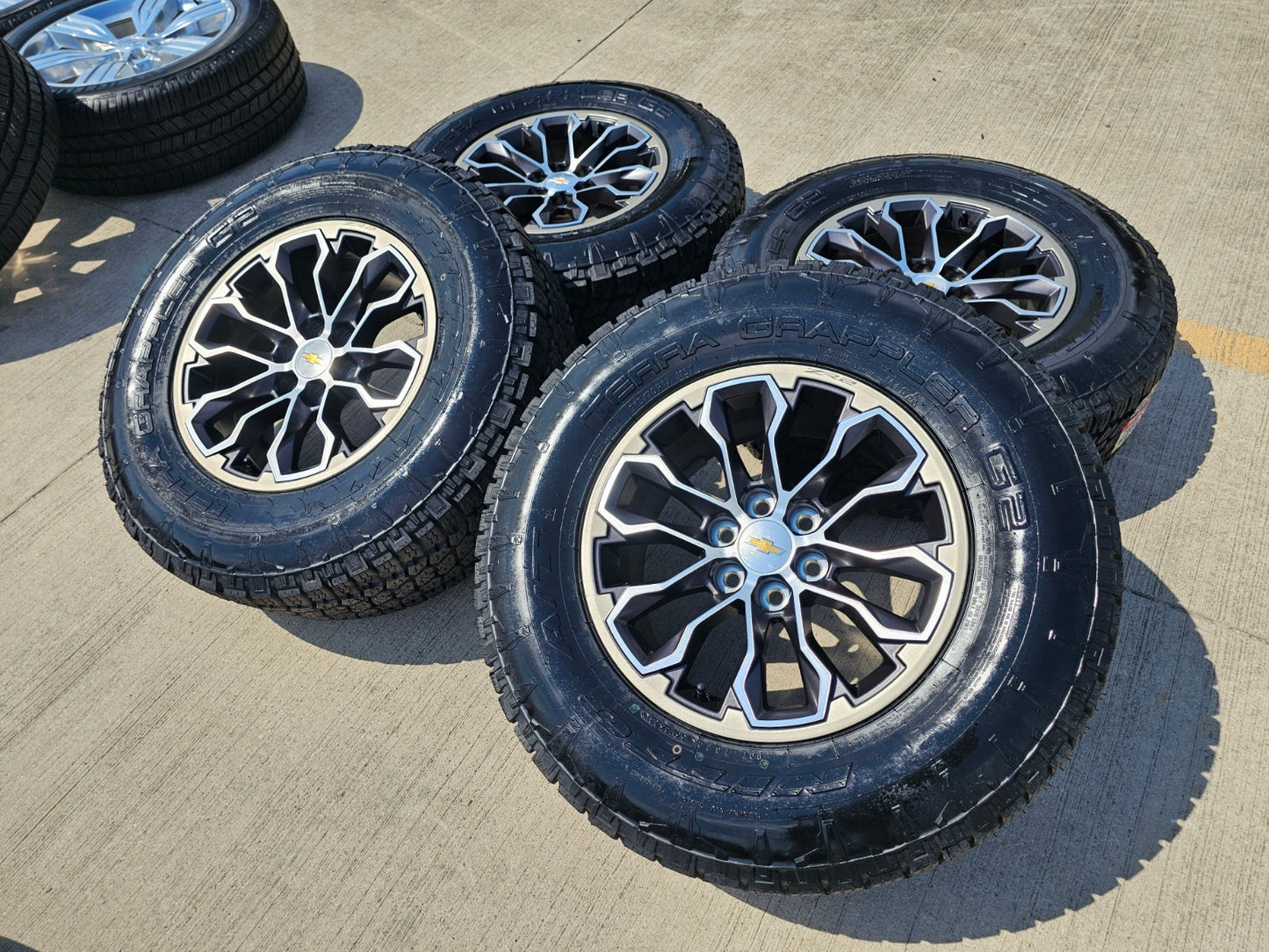 17" Chevy Colorado ZR2 OEM 5891 wheels rims tires GMC Canyon NEW NITTO