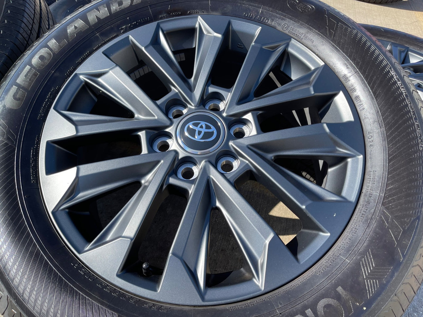 (5) 20" Toyota Land Cruiser OEM wheels rims 94057 Tundra Sequoia 2024 2025 2026