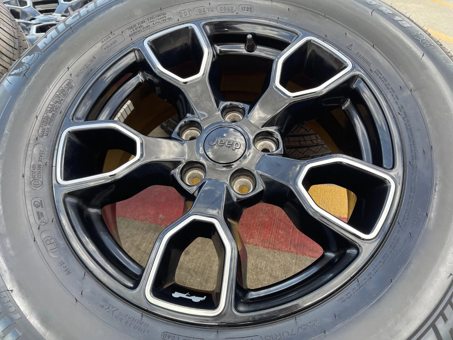 18" Jeep Wrangler SMOKY MOUNTAIN Black OEM 9198 wheels rims tires MICHELIN NEW