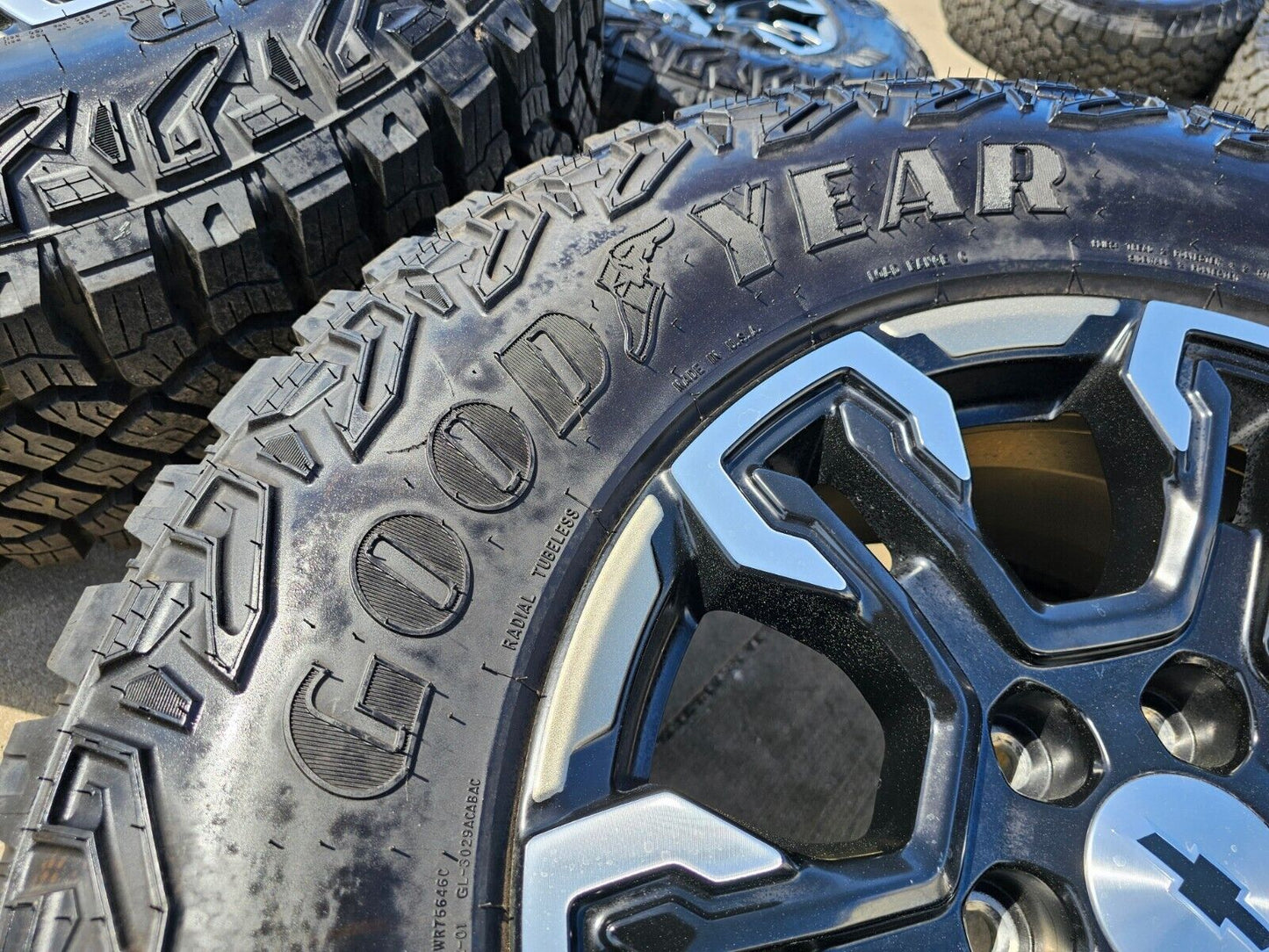 18" Chevy Silverado ZR2 Tahoe GMC Sierra OEM 95415 wheels rims 2024 2025 NEW