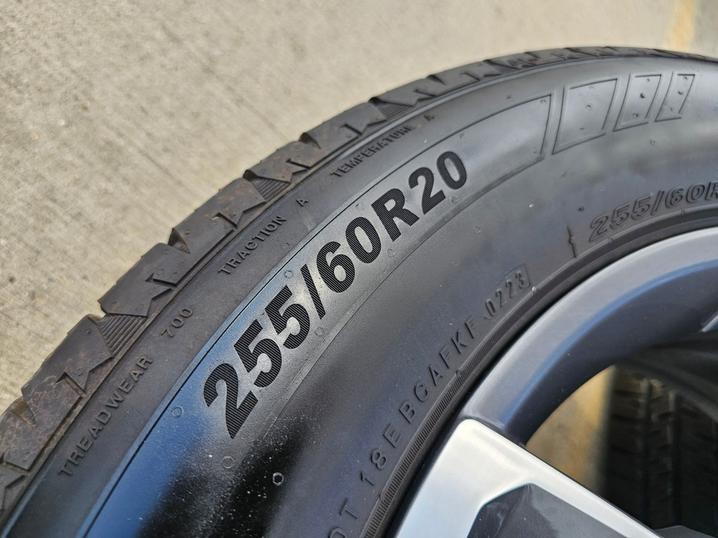 20" Jeep Wrangler Rubicon 4XE OEM 9333 wheels rims Gladiator 2024 2025 2026