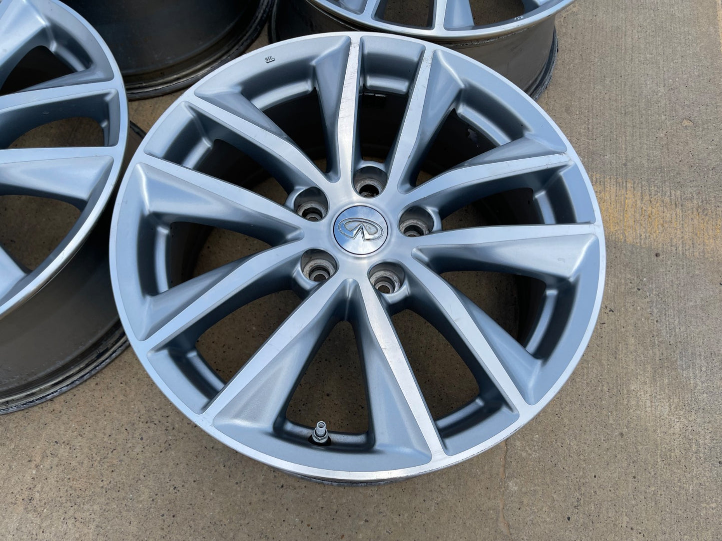 17" Infiniti Q50 G37 OEM 73763 73784 wheels rims SET Nissan Altima Maxima