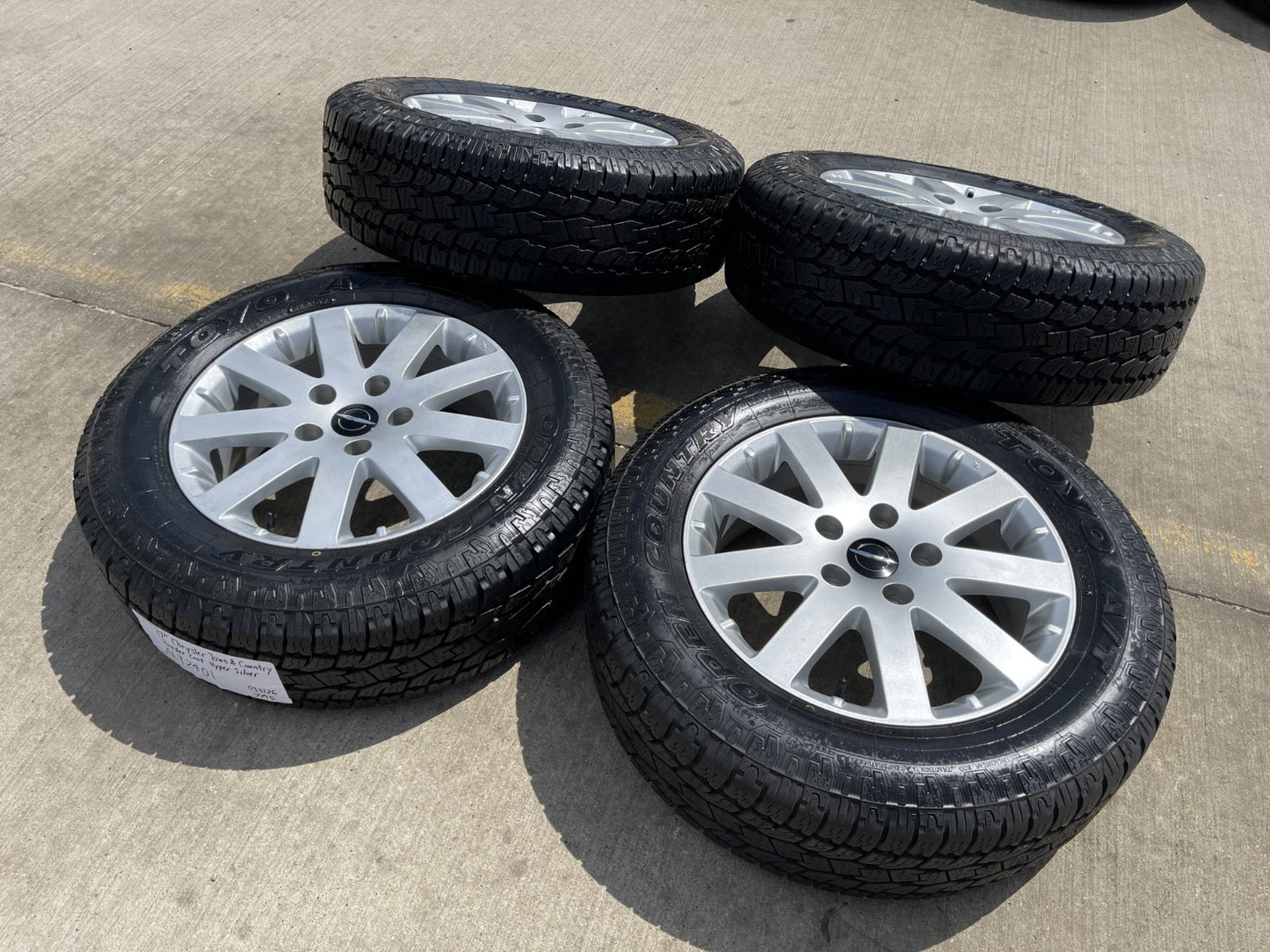 17" Jeep Grand Cherokee OEM wheels rims 2401 tires 2012 2015 2018 DISCOUNTED
