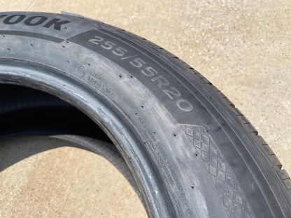 (1) 255/55/20 Hankook Dynapro HPX A/S tire 255/55R20 110V M+S