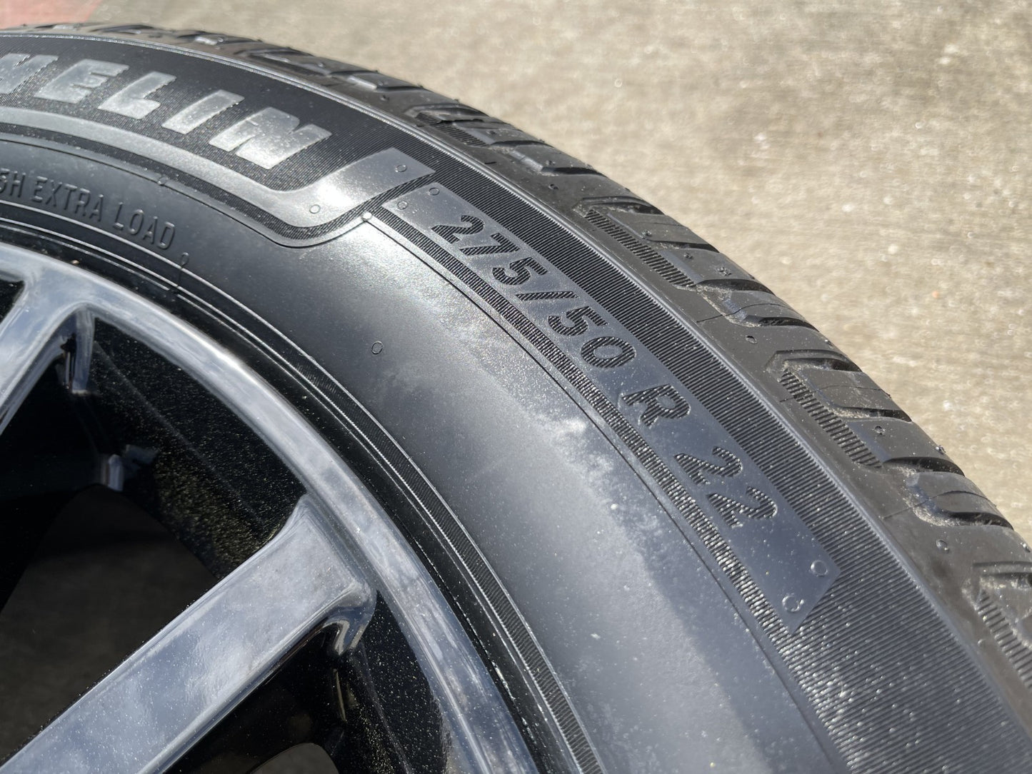 22" Ford F-150 LIMITED Plus OEM rims wheels 10444 Expedition tires MICHELIN NEW