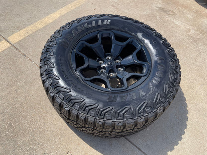 18" Dodge Ram 1500 TRX RHO Black OEM 66002 wheel rim TERRITORY A/T 35"