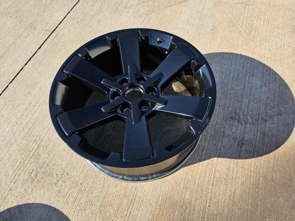 22" GMC Yukon Sierra OEM wheel rim 5662 spare 2014 2015 2016 2017 2018 2019 2020