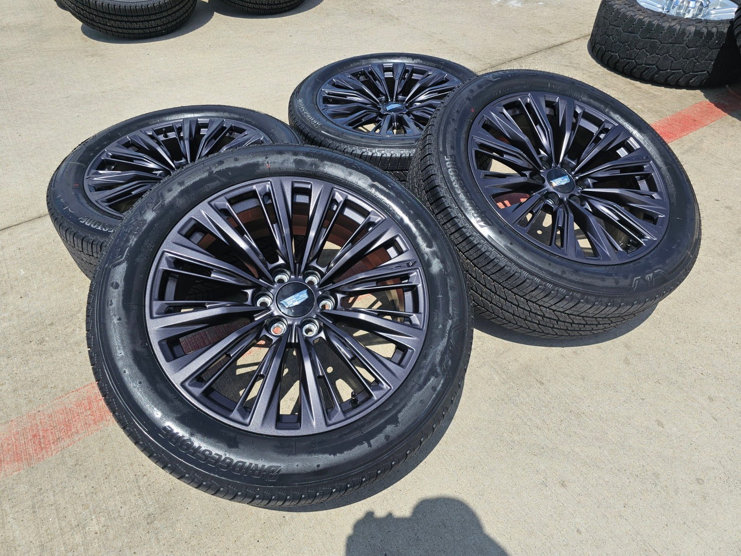 22" Cadillac Escalade V V600 Platinum OEM ORIGINAL wheels rims 2025 2026 NEW