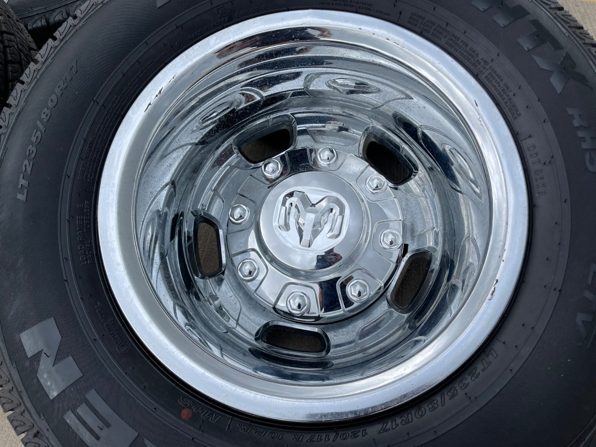 17" Dodge Ram 3500 Dually Laramie 8x200 wheels rims 2703 2704 OEM SET