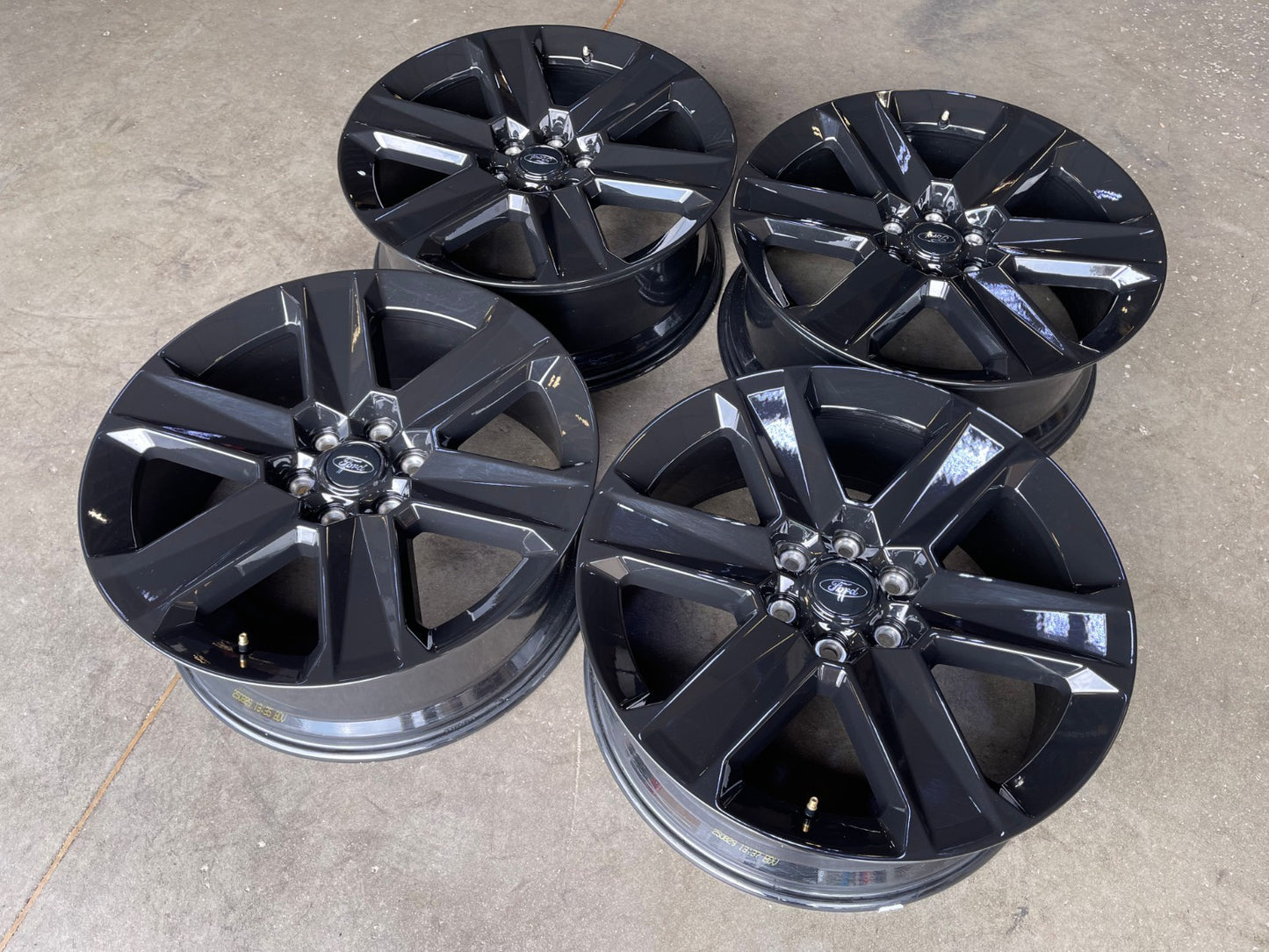 22" Ford F-150 LOBO OEM rims wheels Expedition 2025 2026 2027 NEW