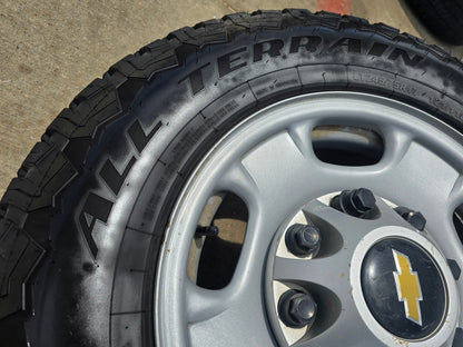 17" Chevy Silverado GMC Sierra 2500 OEM 8095 wheels rims tires A/T GREAT TREAD!!