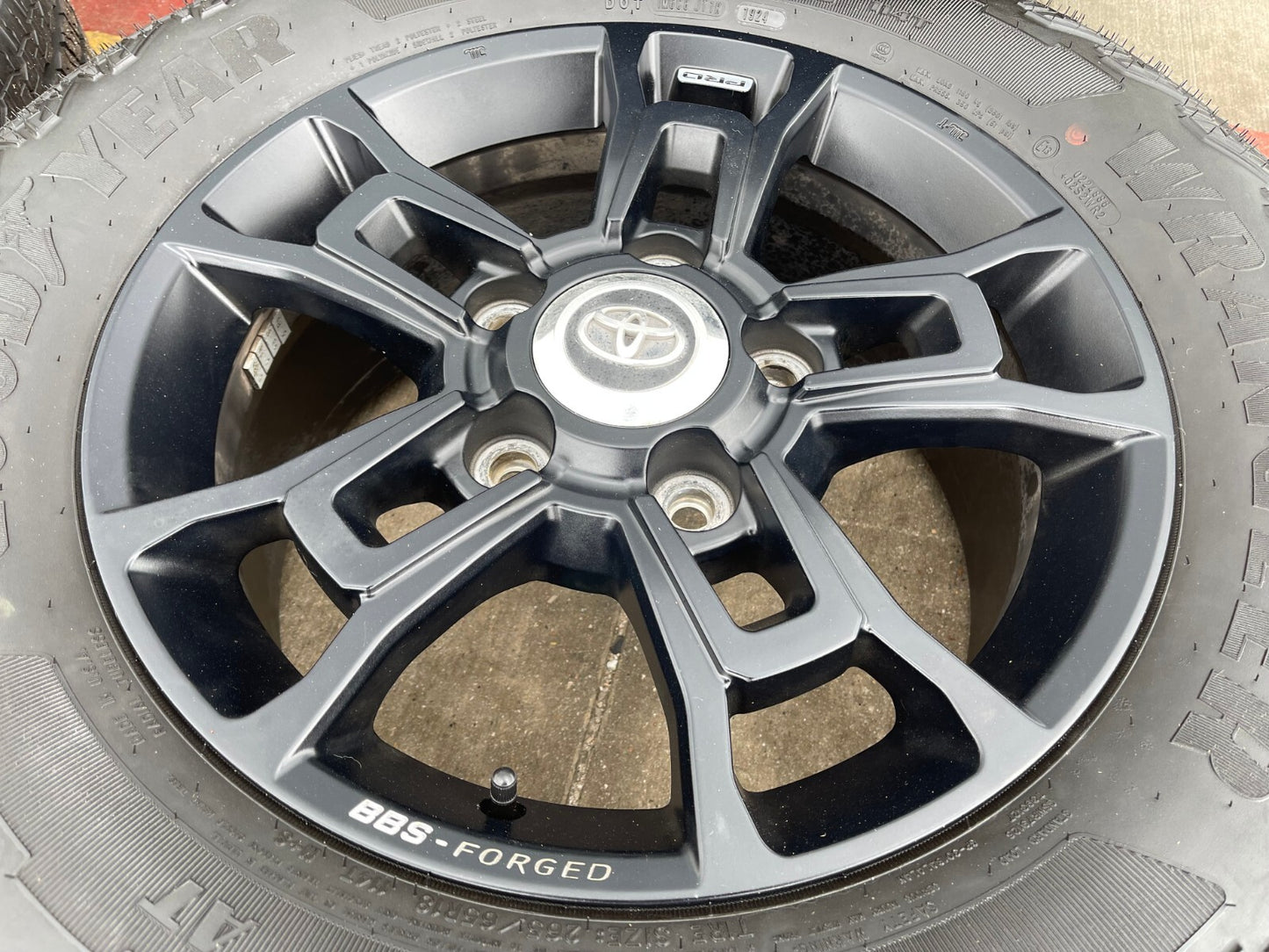 18" Toyota Tundra TRD PRO BBS Forged OEM wheels rims 75238 75255 5x150