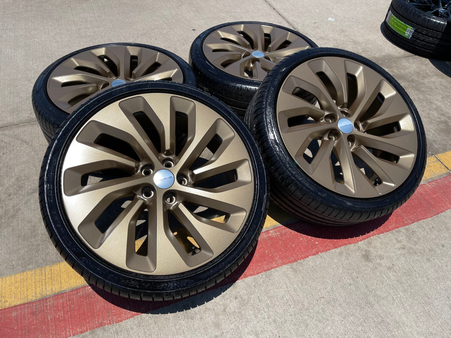 21" Lucid Air OEM Grand Touring 95542 95543 wheels rims 2022 2023 2024 2025 NEW