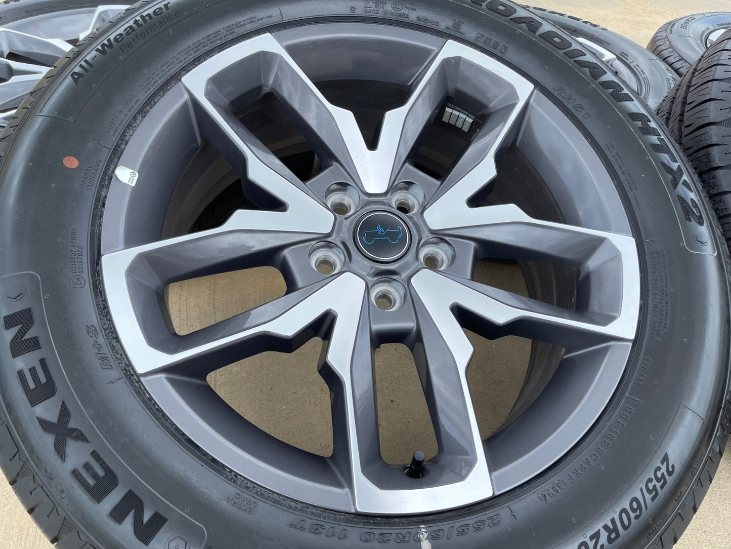 20" Jeep Wrangler Rubicon 4XE OEM 9333 wheels rims Gladiator 2024 2025 2026 NEW