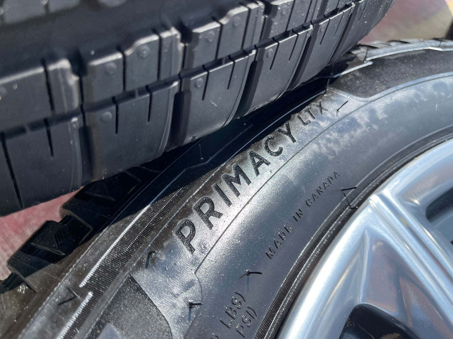22" Cadillac Escalade Platinum OEM wheels rims 95078 4874 tires MICHELIN NEW