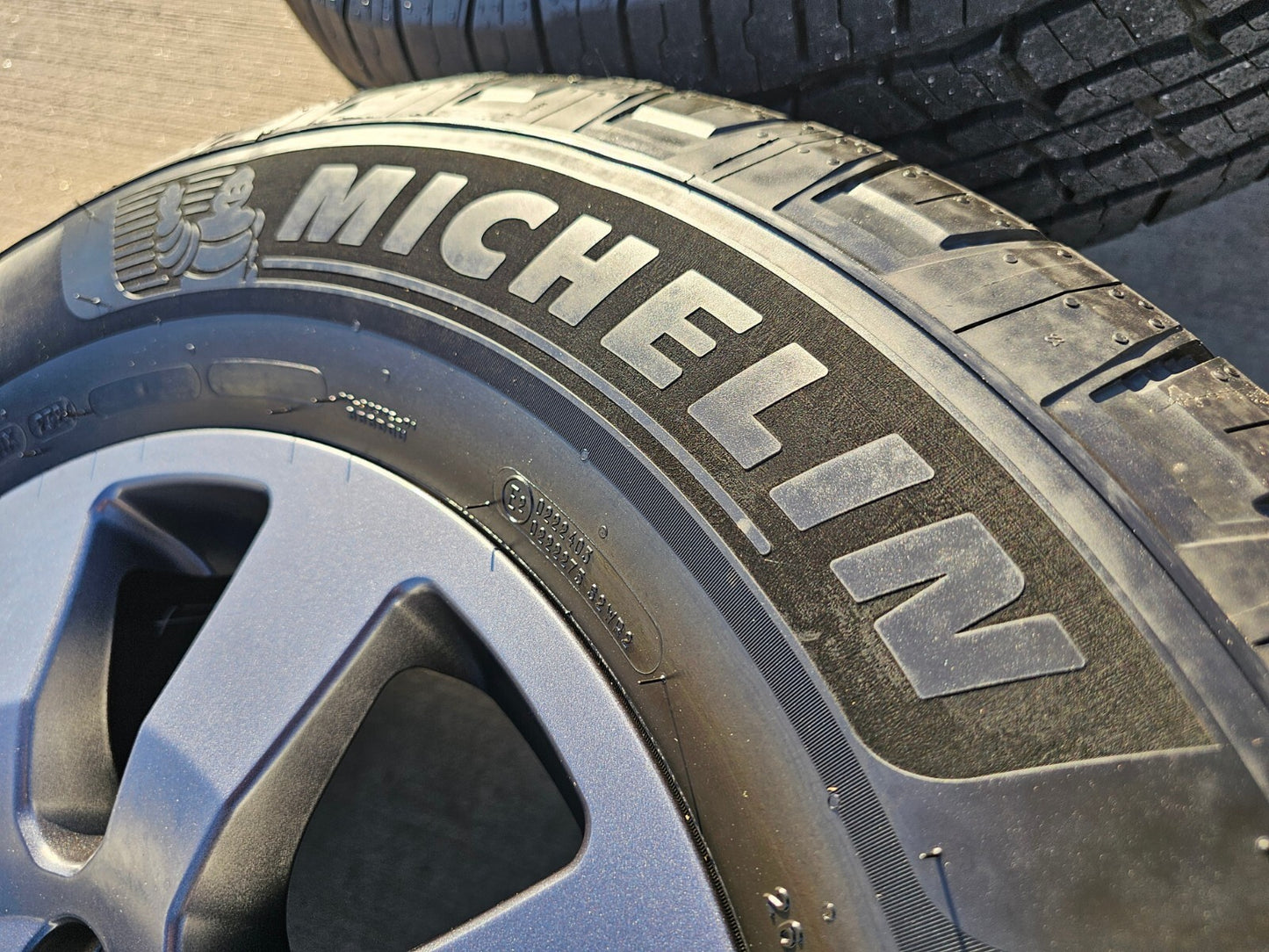 18" Toyota Land Cruiser OEM wheels rims 95952 Tundra Sequoia 2024 2025 2026 NEW