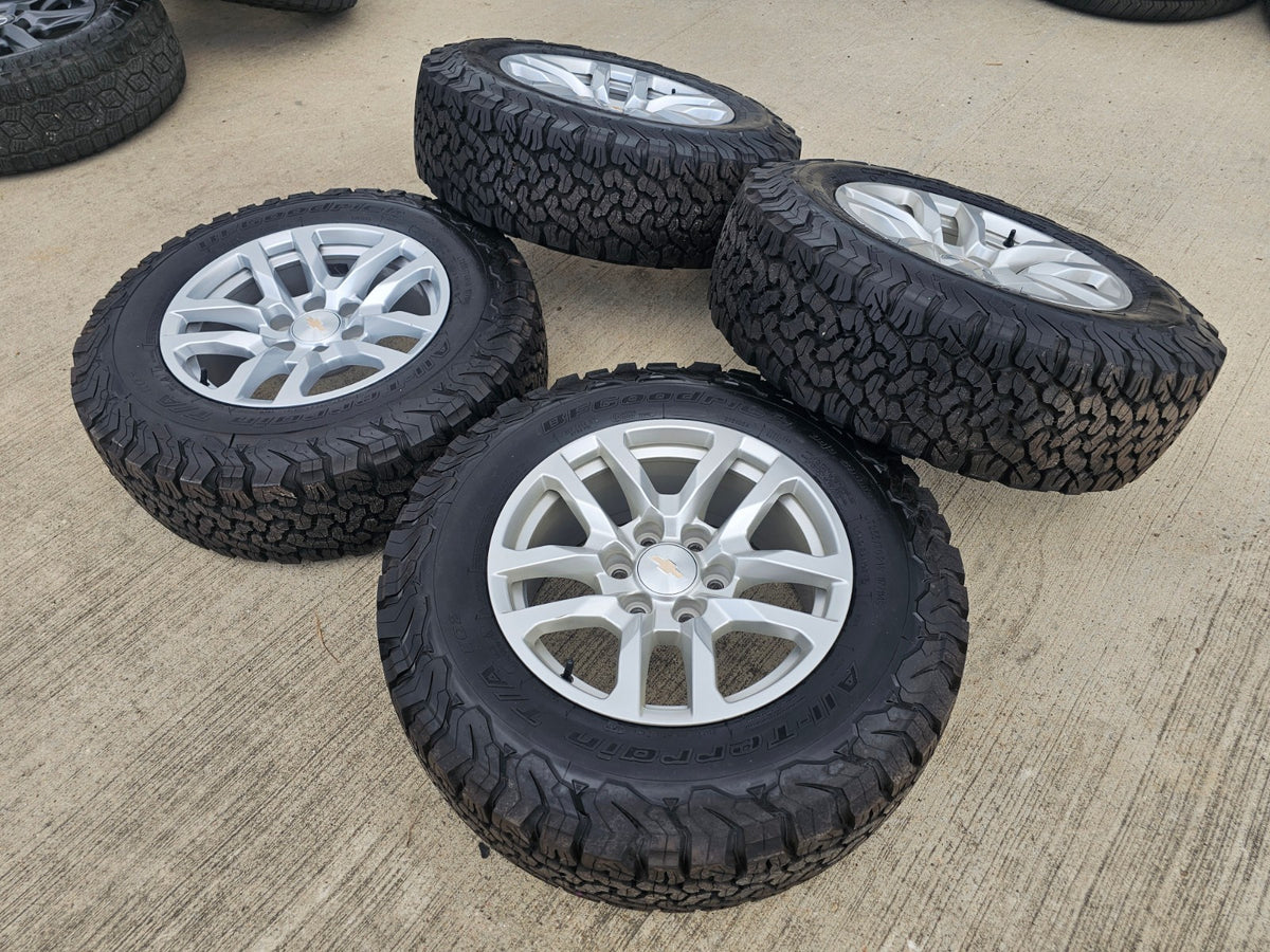 18" Chevy Silverado Suburban Tahoe OEM 5912 wheels rims Yukon Sierra BFG NEW