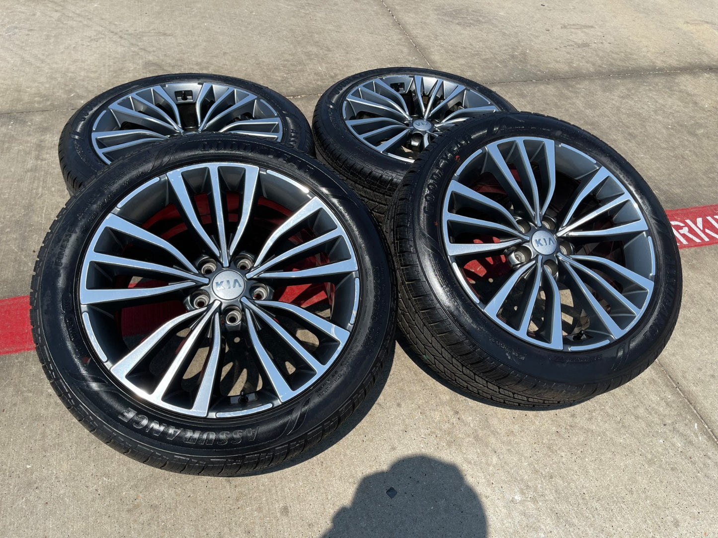 18" Kia Stinger Optima K5 Forte OEM 74773 wheels rims GOODYEAR SET