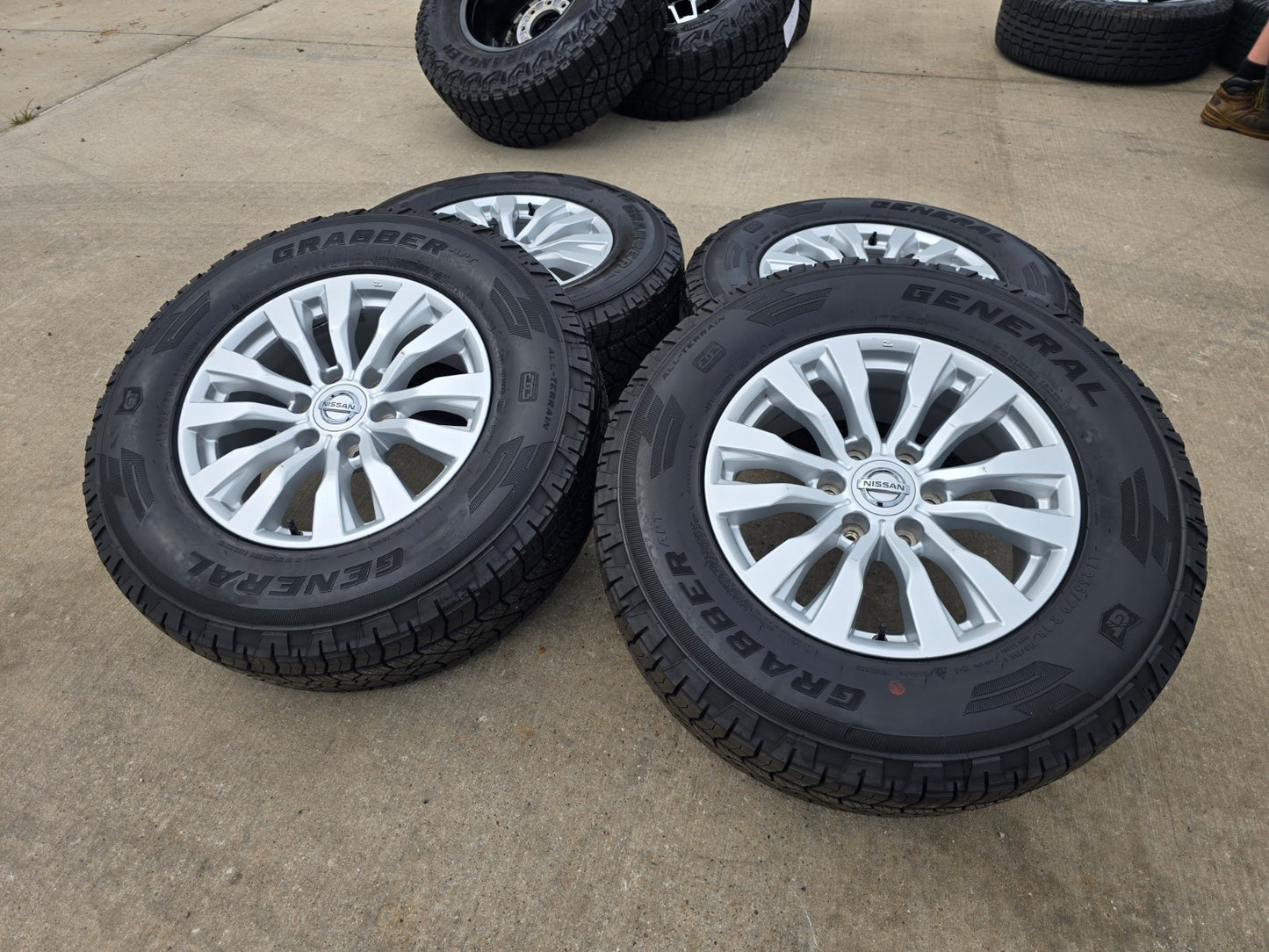 18" Nissan Titan Armada OEM wheels rims tires A/T RIM# 62737 FITS 2006-2027