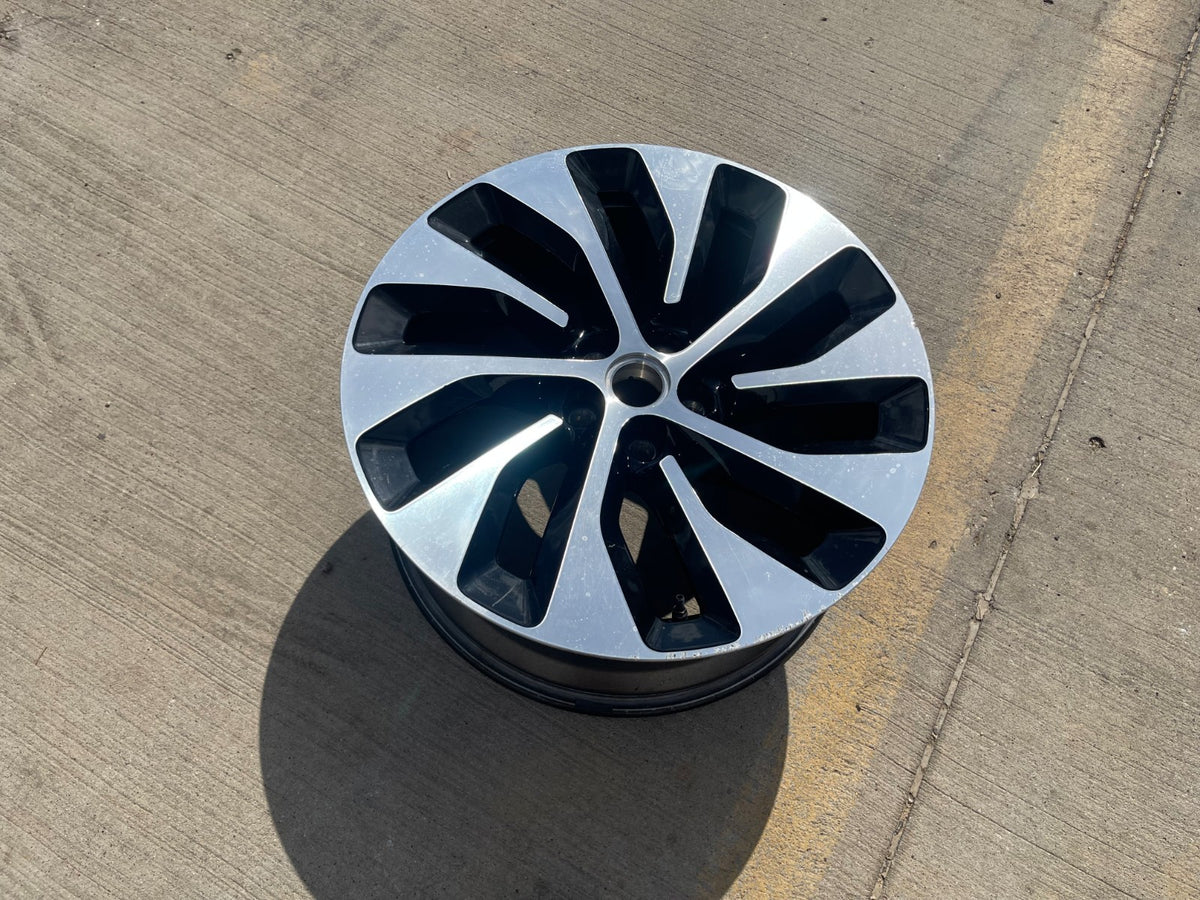 21" 21x9.5 Lucid Air OEM 95543 wheel rim 5x120 2023 2024 2025 2026 2027 REAR