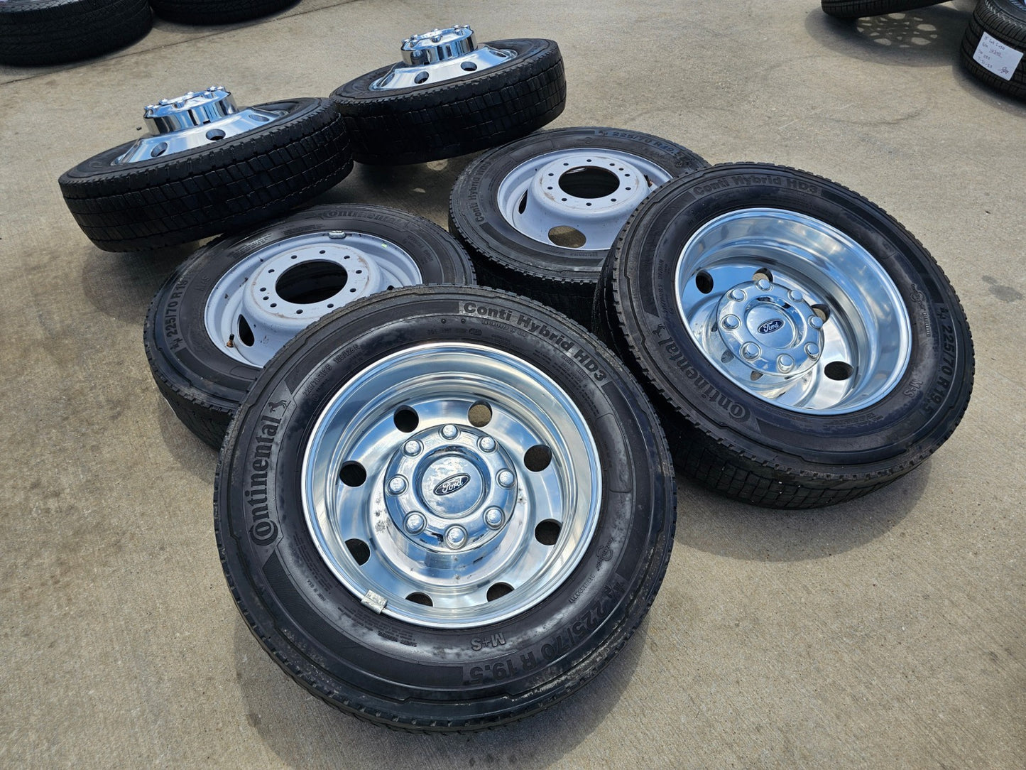 19.5" Ford F-450 Dually F-550 rims wheels RAM 4500 OEM 10x225 2023 2024 2025