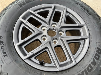 17" Jeep Wrangler Rubicon Sport S OEM wheel rim 51649 Gladiator NEXEN NEW