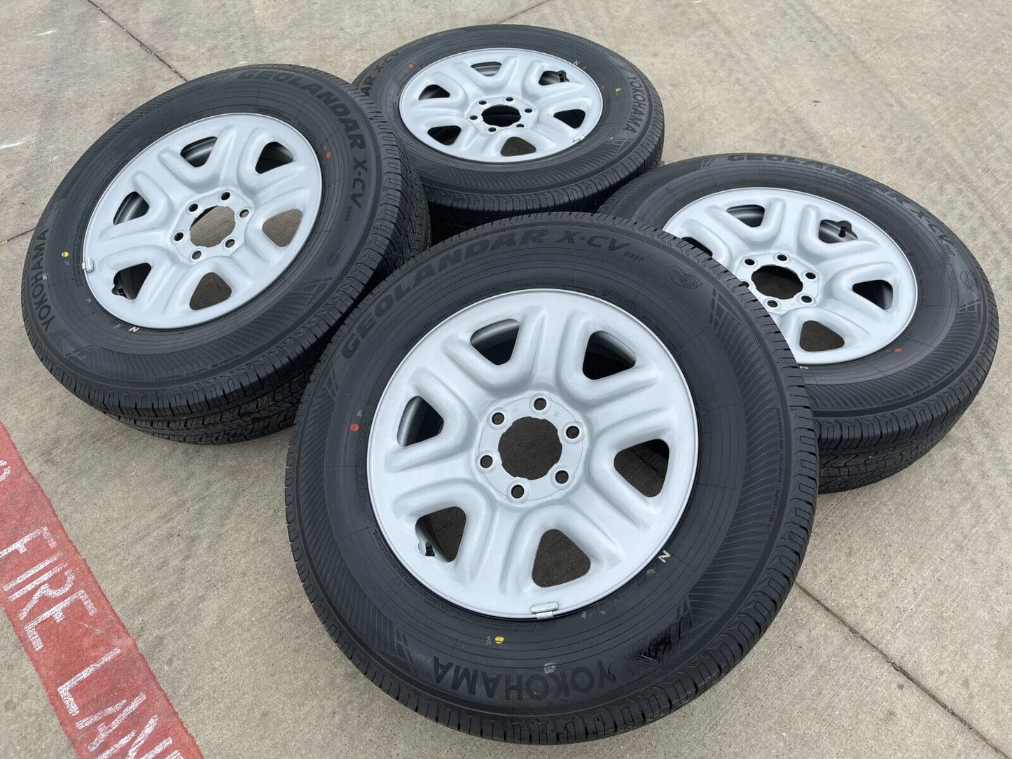 18" Toyota Tundra TSS TRD OEM wheels rims Sequoia LX600 99083  2023 2024 NEW