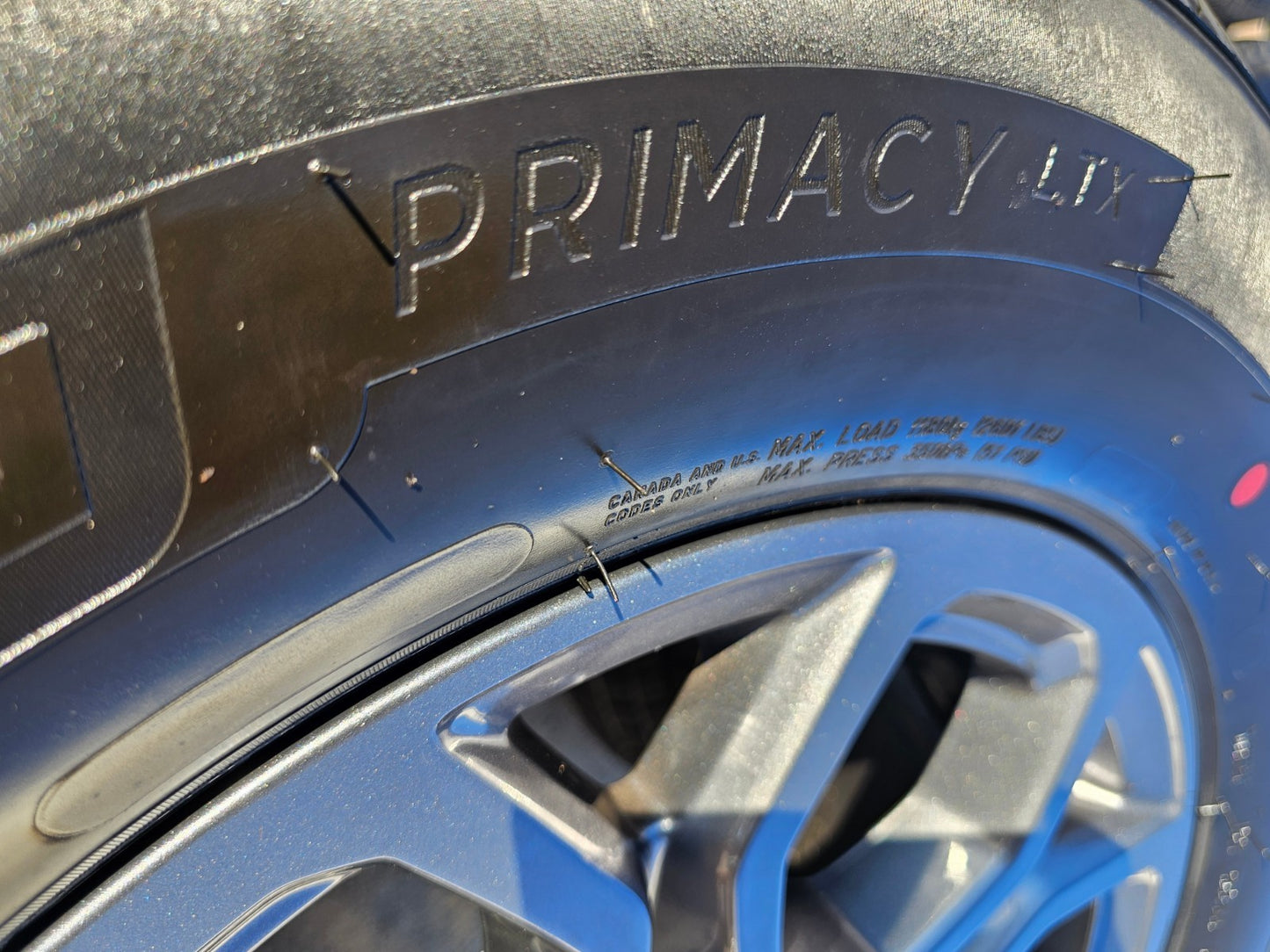 18" Ford Expedition F-150 TREMOR OEM rims wheels 2025 2026 NEW MICHELIN