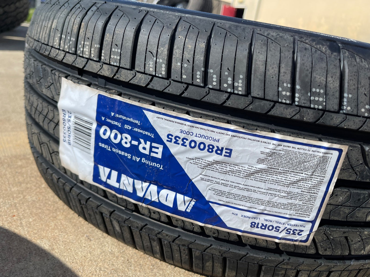 (1) 235/50/18 Advanta ER-800 A/S tire 235/50R18 97H NEW