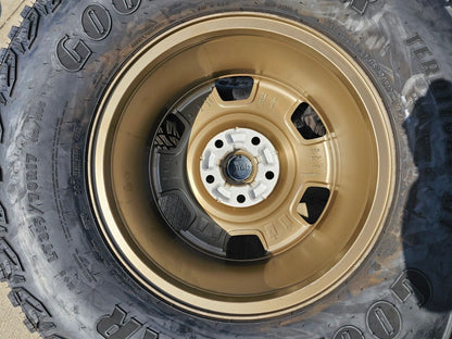 17" Jeep Gladiator MOJAVE RUBICON OEM 96903 9260 BRONZE wheels rims tires 35"