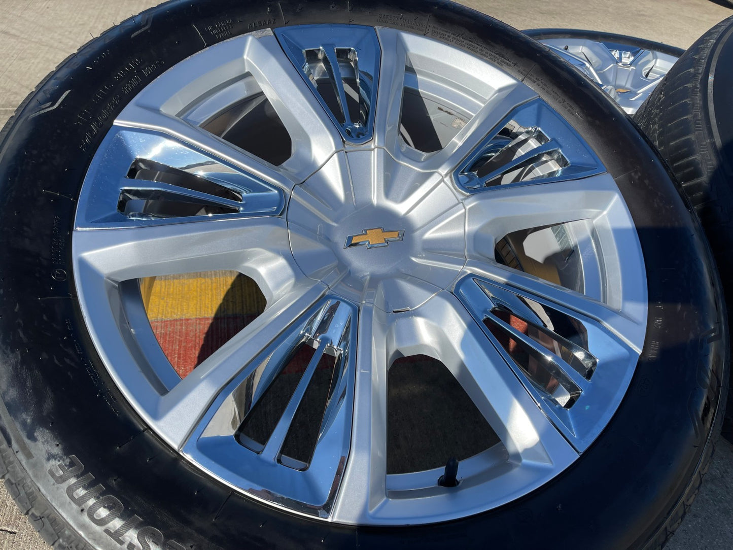 22" Chevy Tahoe RST Premier OEM wheels rims 14046 96951 Silverado Suburban