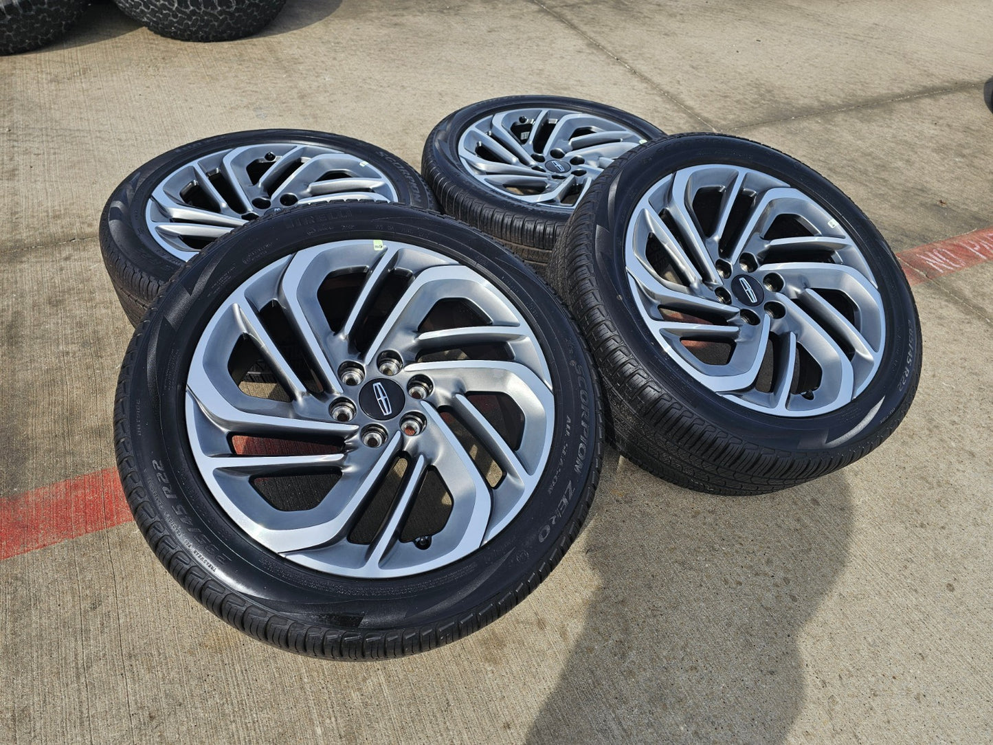 22" Lincoln Navigator OEM 94225 rims wheels BLACK LABEL 2025 2026 PIRELLI NEW
