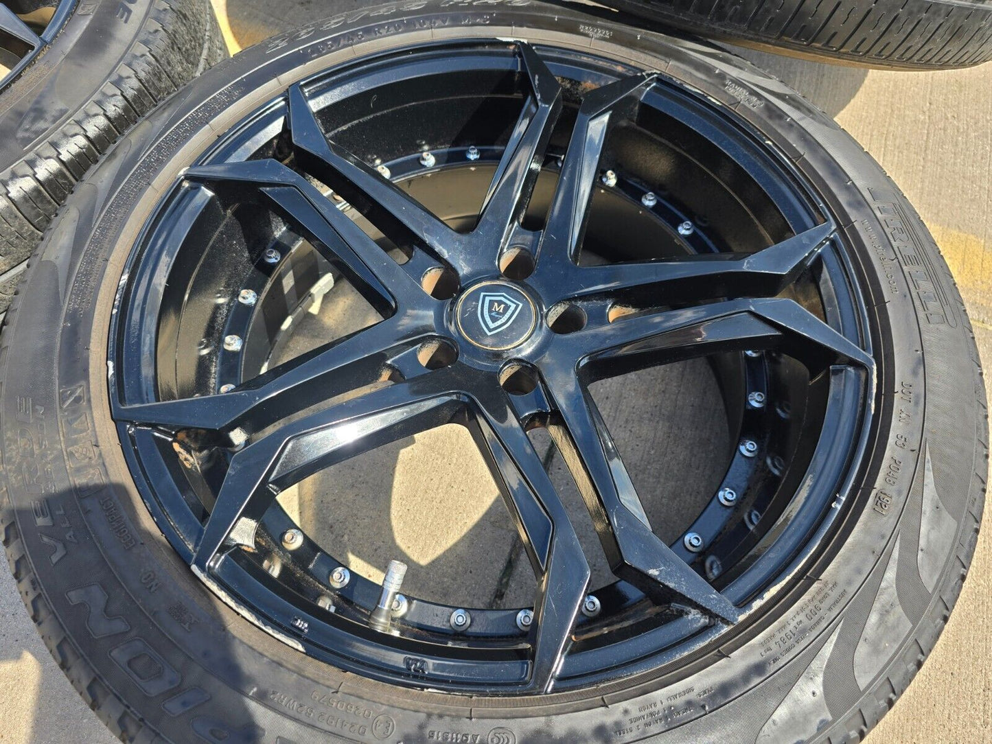 20x10.5 Marquee Chrysler 300 Dodge Charger Challenger wheels rims 2021 2022 2023